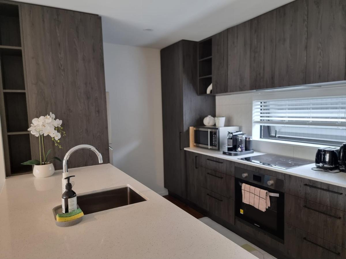 Вилла Addington Townhouse With Carpark 8Mins Walk To Hagley Park South Крайстчёрч Экстерьер фото